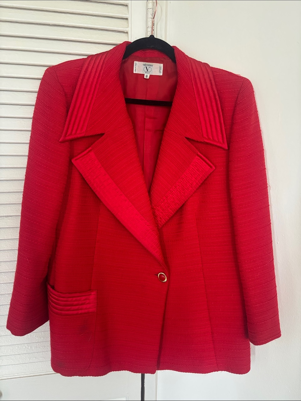 Vintage Valentino Red Textured Single-Button Blazer
